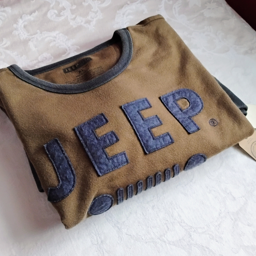 Lucky Brand Men's Brown and Gray Crewneck Sweatshirt